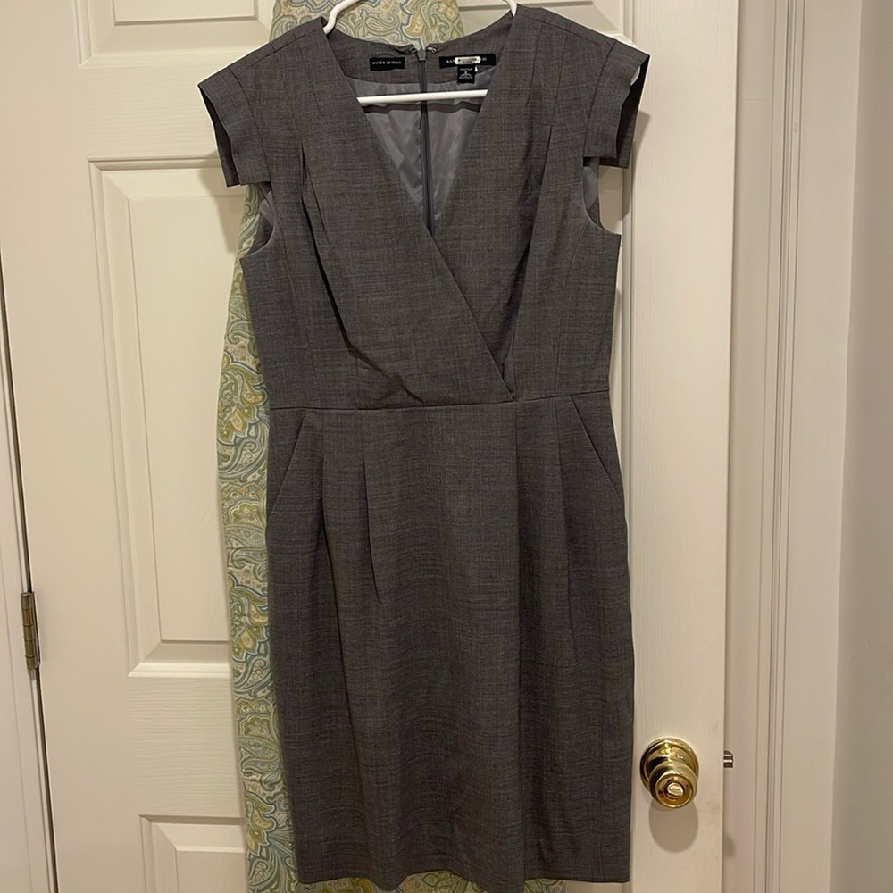 Banana Republic professional dress
